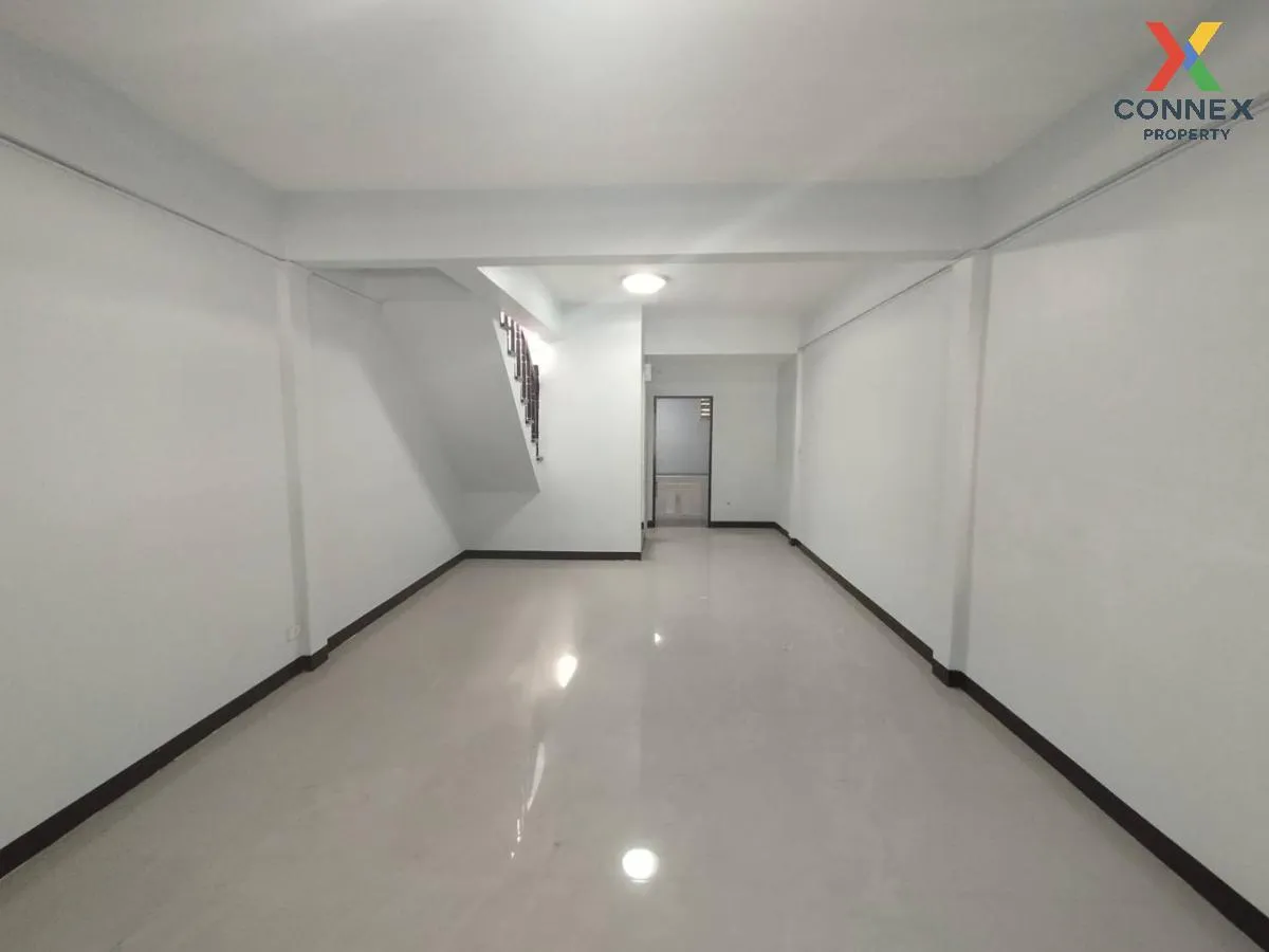 ขายทาวน์เฮ้าส์/ทาวน์โฮม  บ้านวโรชา 7 บางเพรียง บางบ่อ สมุทรปราการ ขายทาวน์เฮ้าส์/ทาวน์โฮม  บ้านวโรชา 7 บางเพรียง บางบ่อ สมุทรปราการ 4