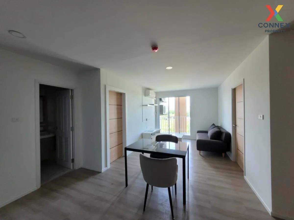 For Sale Condo , The Centro Condo Bangsaen , nice view , newly re 2