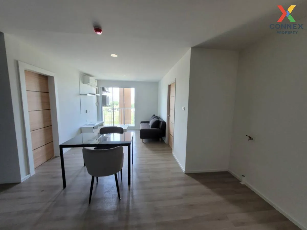 For Sale Condo , The Centro Condo Bangsaen , nice view , newly re 3