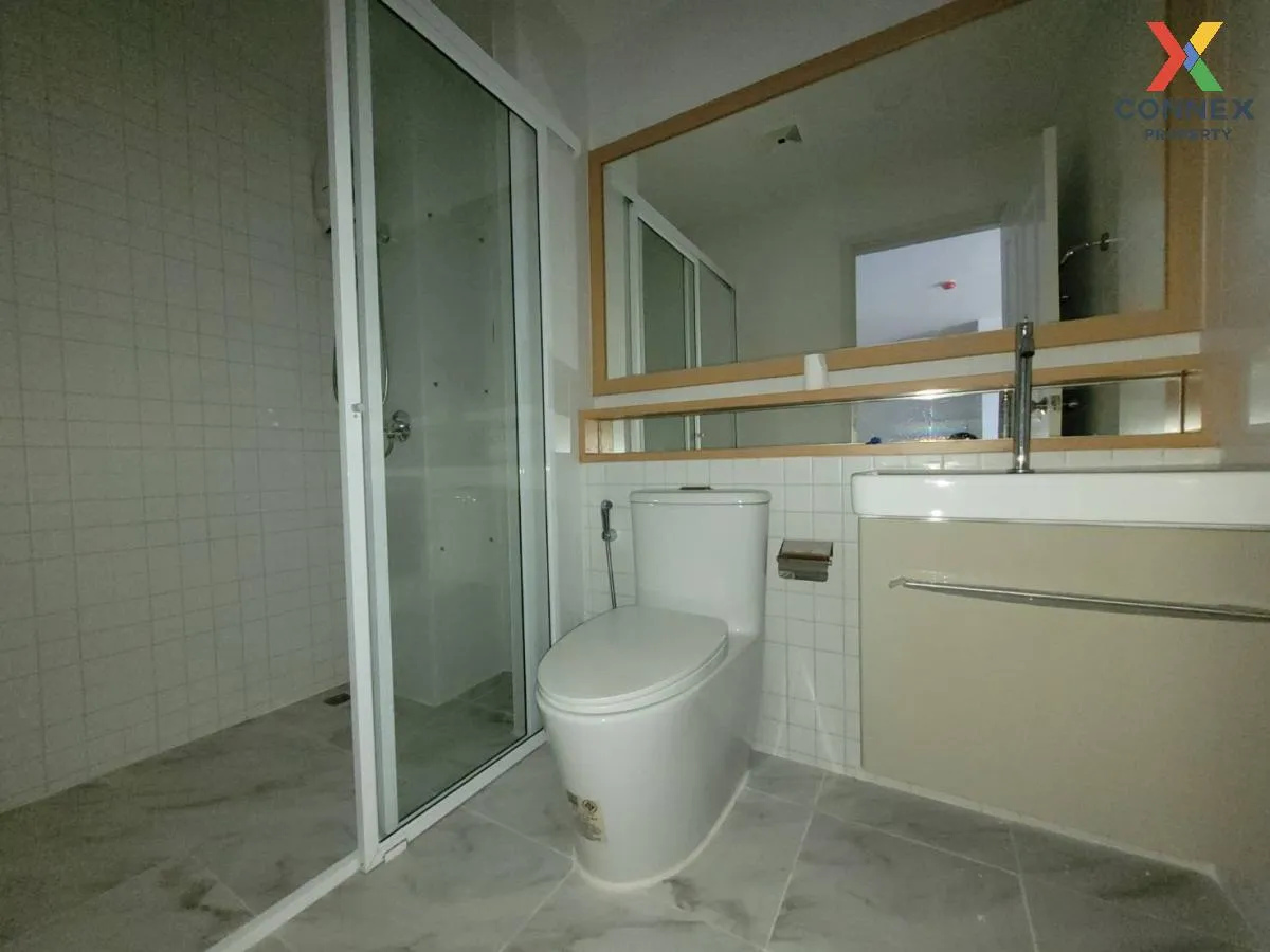 For Sale Condo , The Centro Condo Bangsaen , nice view , newly re