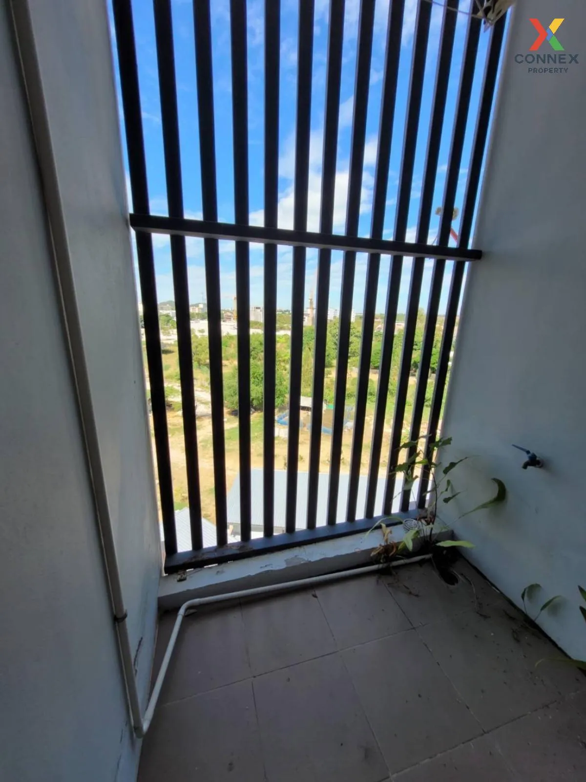 For Sale Condo , Living Avenue Bangsaen , nice view , Saen Suk , 