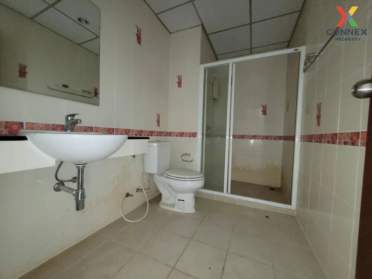 For Sale Condo , Eak Condoview , nice view , high floor , corner 