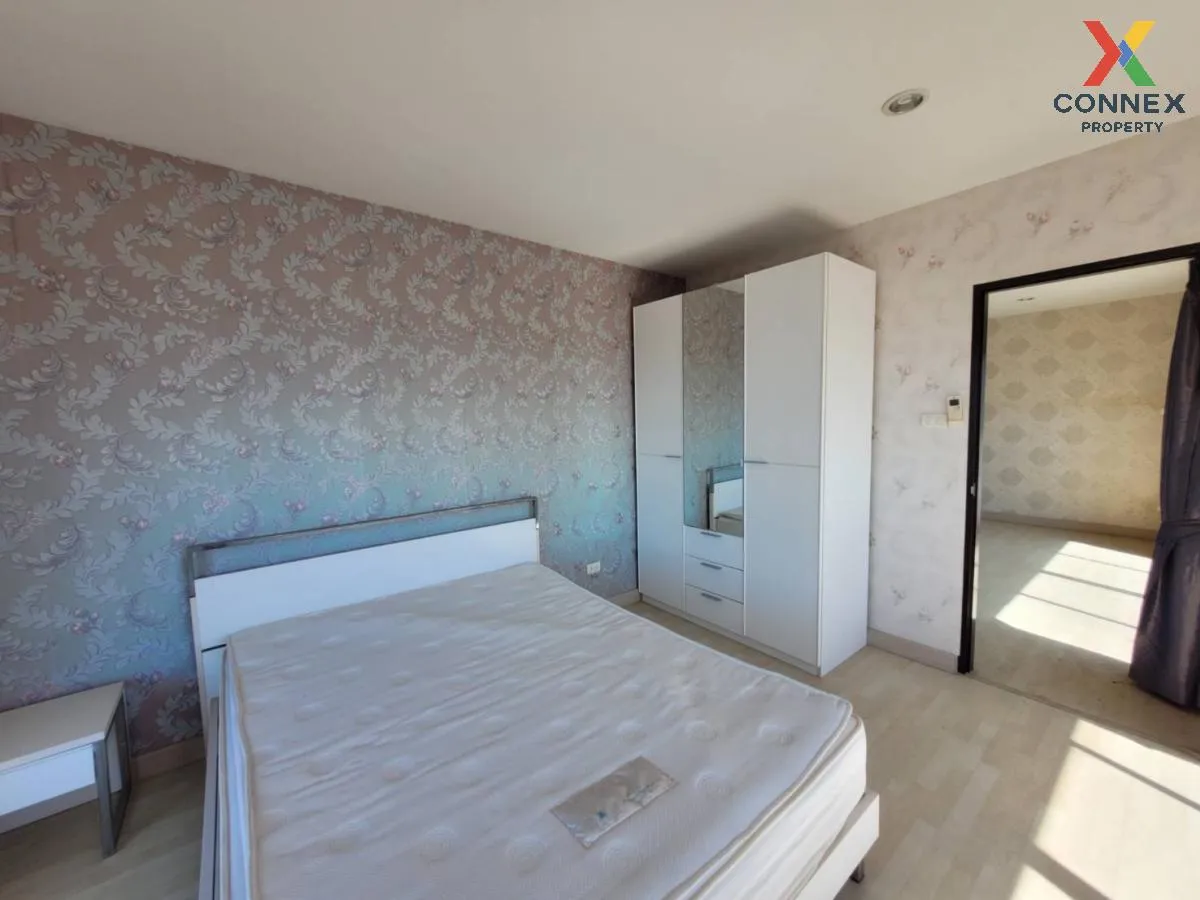 For Sale Condo , Eak Condoview , nice view , high floor , corner 