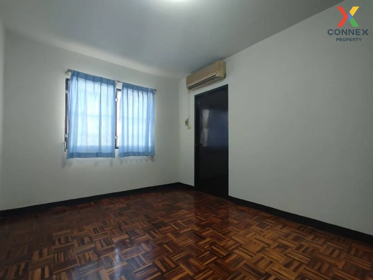 For Sale Townhouse/Townhome  , Baan Warocha 5 , Bang Phriang , Ba