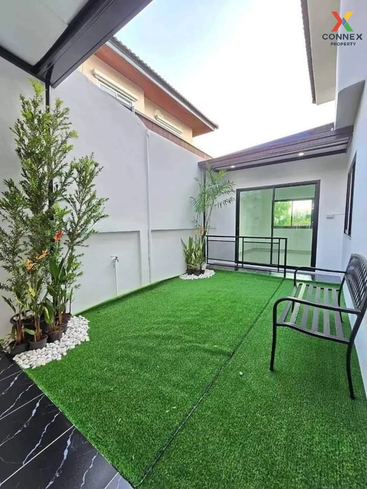 ขายทาวน์เฮ้าส์/ทาวน์โฮม  บ้านคันทรีพาร์ค 15 รีโนเวทใหม่ บางโพธิ์เ 4