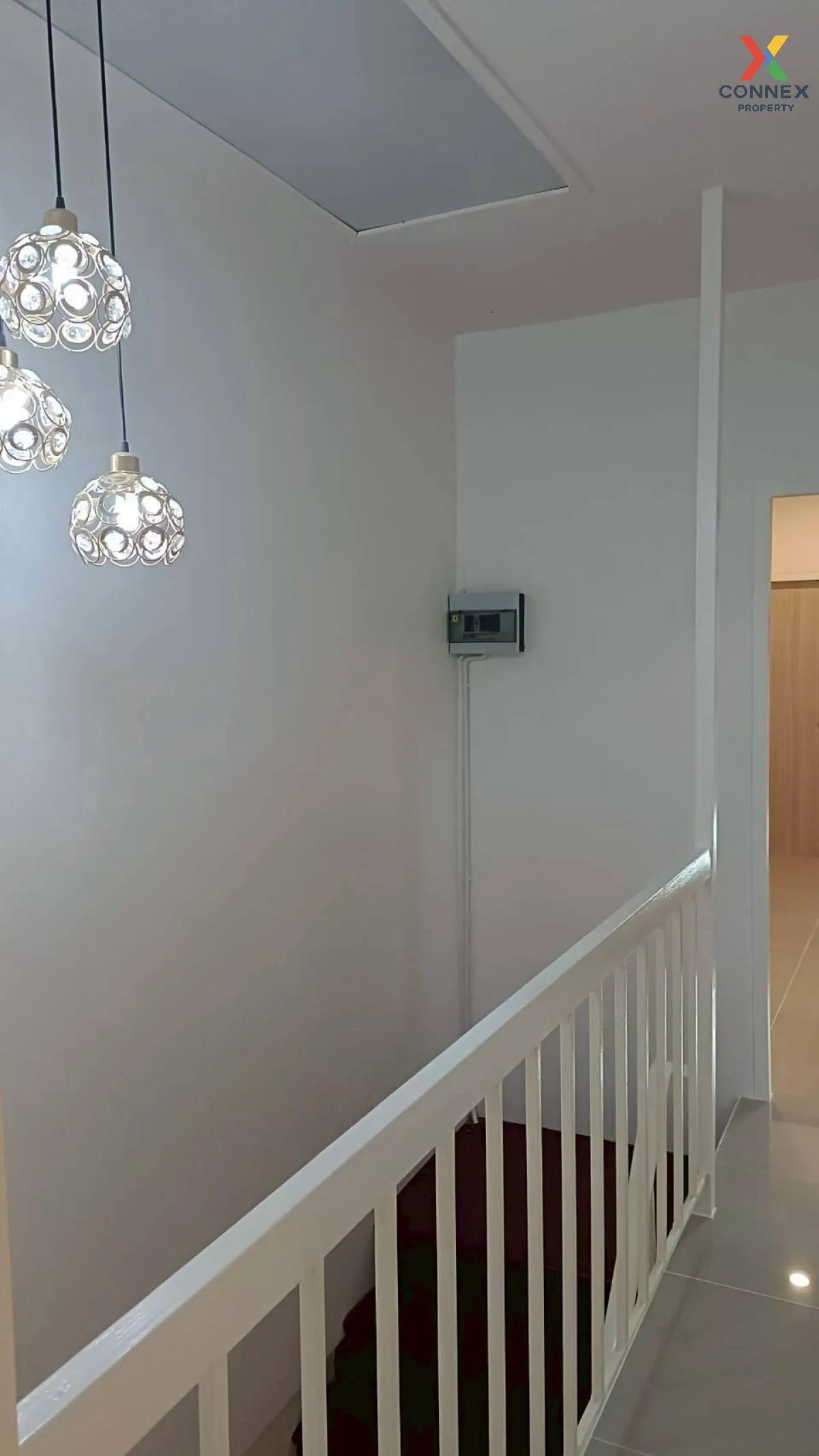 For Sale Townhouse/Townhome  , Sena Vila 91 , newly renovated , P