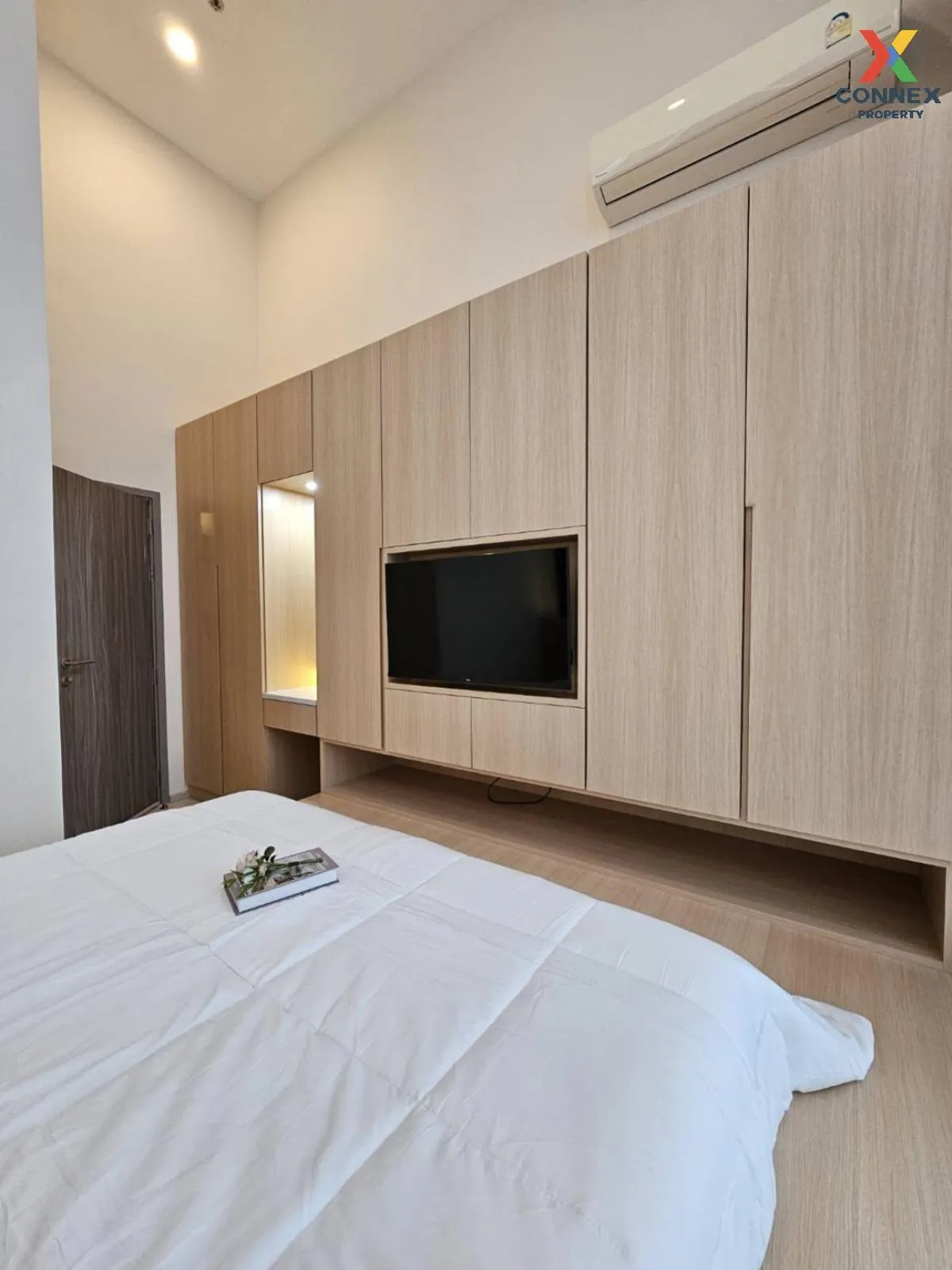 ขายคอนโด  ไนท์บริดจ์ พหลโยธิน อินเตอร์เชนจ์ BTS-วัดพระศรีมหาธาตุ 