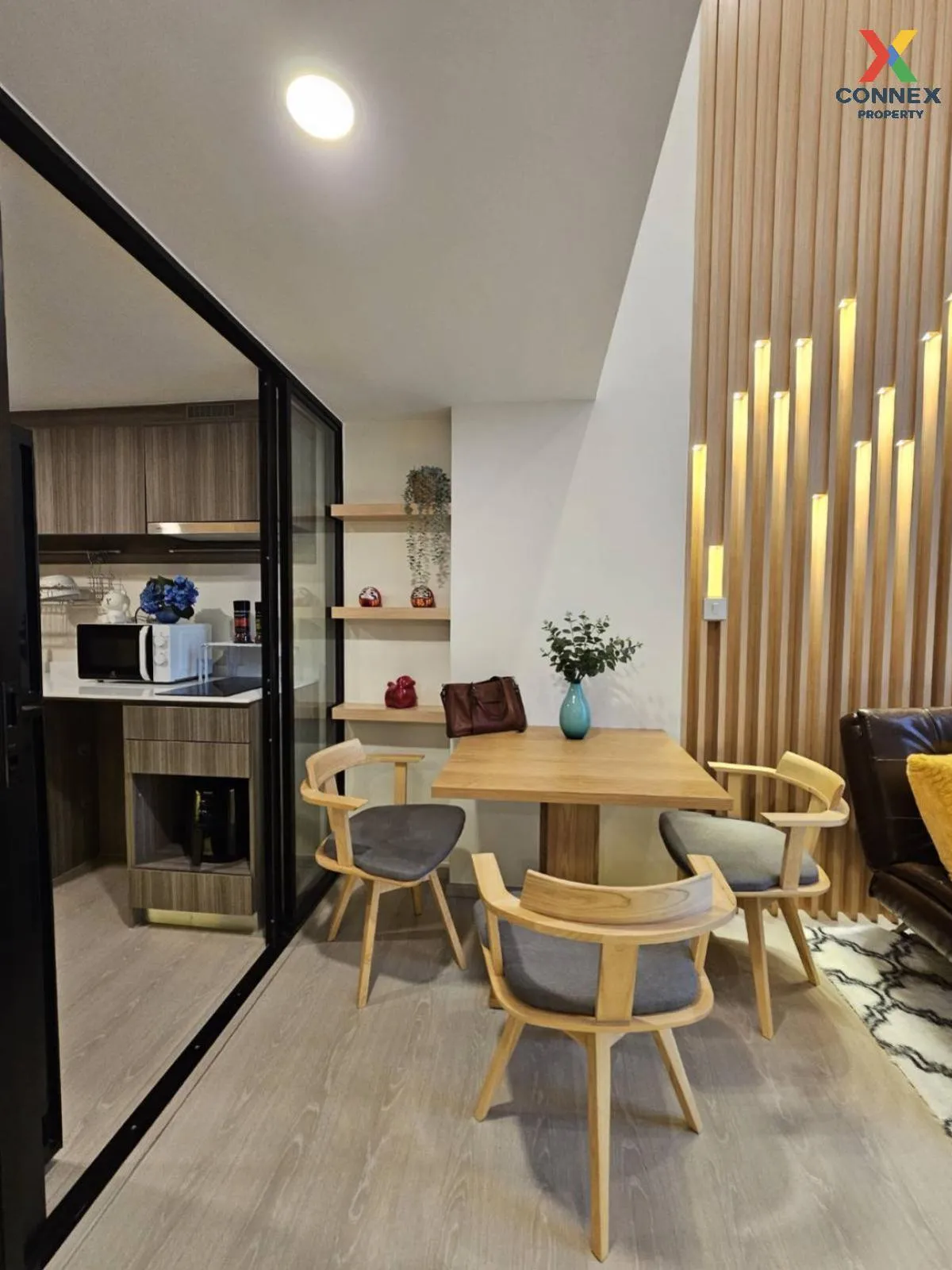 ขายคอนโด  ไนท์บริดจ์ พหลโยธิน อินเตอร์เชนจ์ BTS-วัดพระศรีมหาธาตุ 