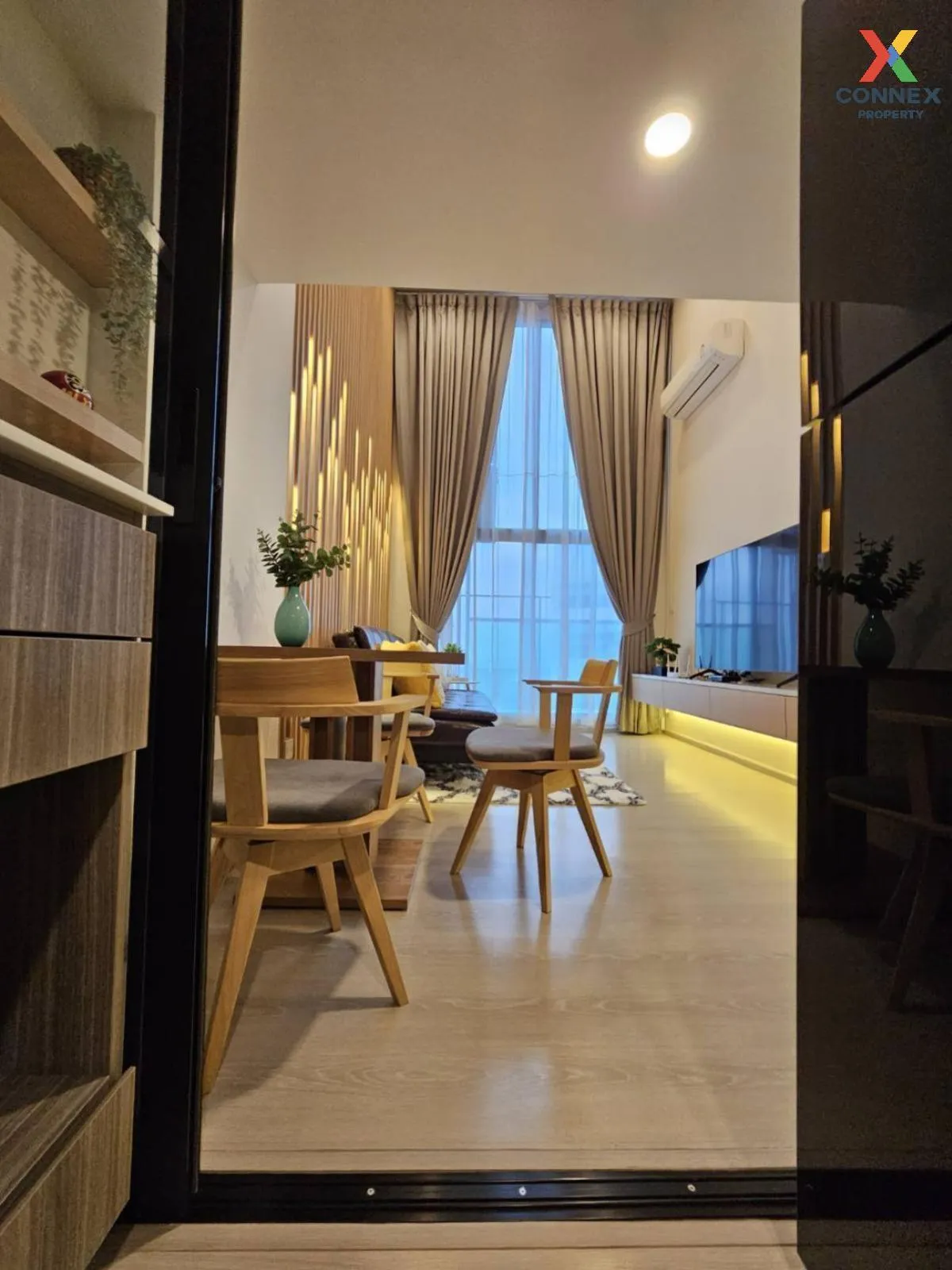 ขายคอนโด  ไนท์บริดจ์ พหลโยธิน อินเตอร์เชนจ์ BTS-วัดพระศรีมหาธาตุ 