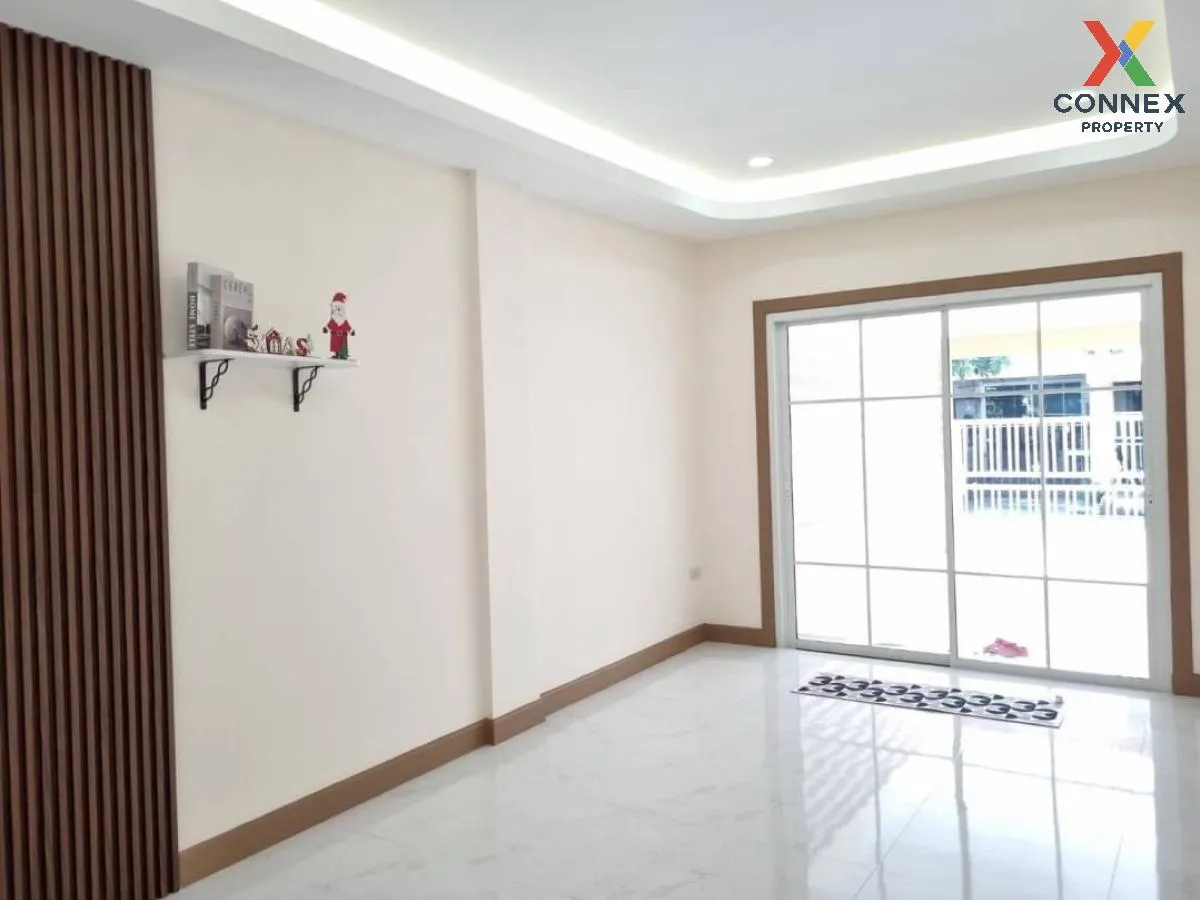 ขายทาวน์เฮ้าส์/ทาวน์โฮม  บ้านอาสาเฮ้าส์ 5 รีโนเวทใหม่ บางใหญ่ บาง
