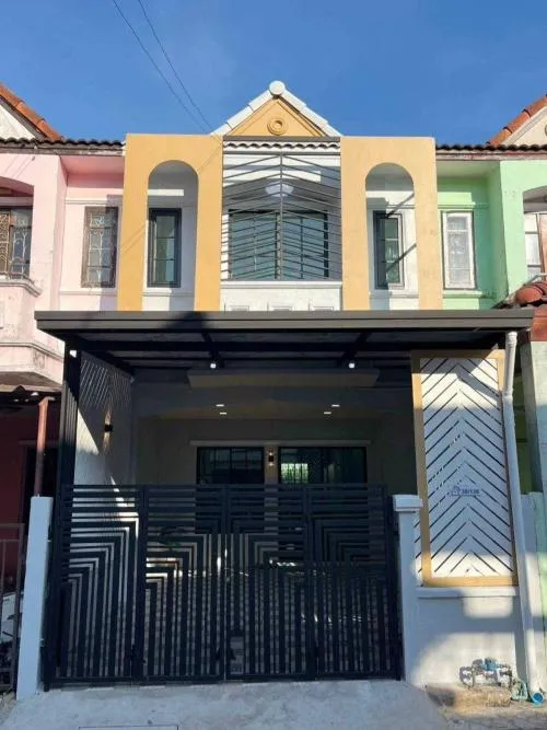 For Sale Townhouse/Townhome  , K.C. Ramintra 4 , newly renovated , Sam Wa Tawan Tok , Khlong Sam Wa , Bangkok , CX-113337