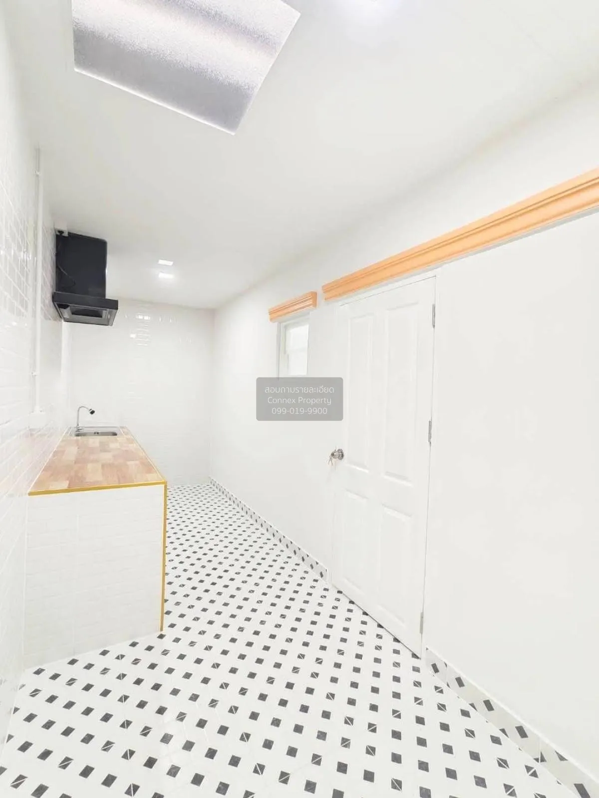 ขายทาวน์เฮ้าส์/ทาวน์โฮม  ฟ้าชมพฤกษ์ รีโนเวทใหม่ ลำลูกกา ลำลูกกา ป