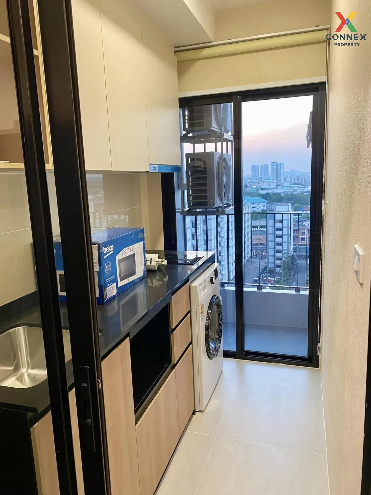 เช่าคอนโด  เดอะ ลิฟวิ่น เพชรเกษม MRT-ภาษีเจริญ บางหว้า เขต ภาษีเจ