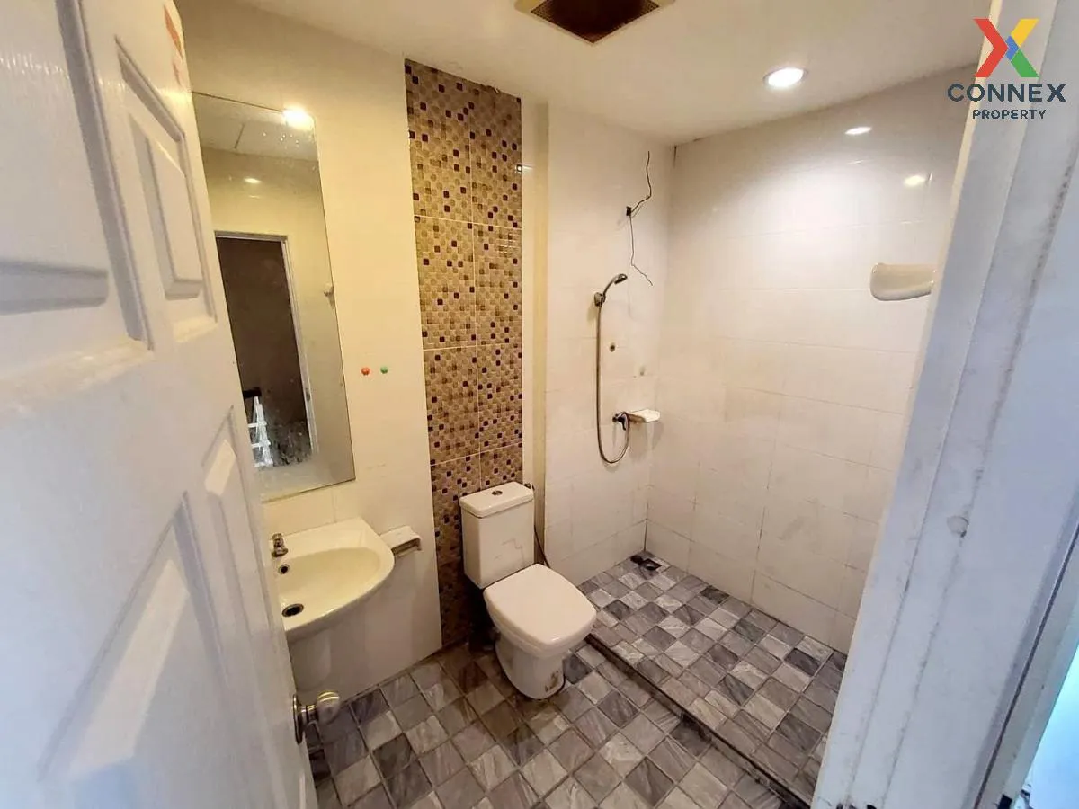 ขายทาวน์เฮ้าส์/ทาวน์โฮม  เดอะ ปาร์ค แอท แฟชั่น รีโนเวทใหม่ คันนาย