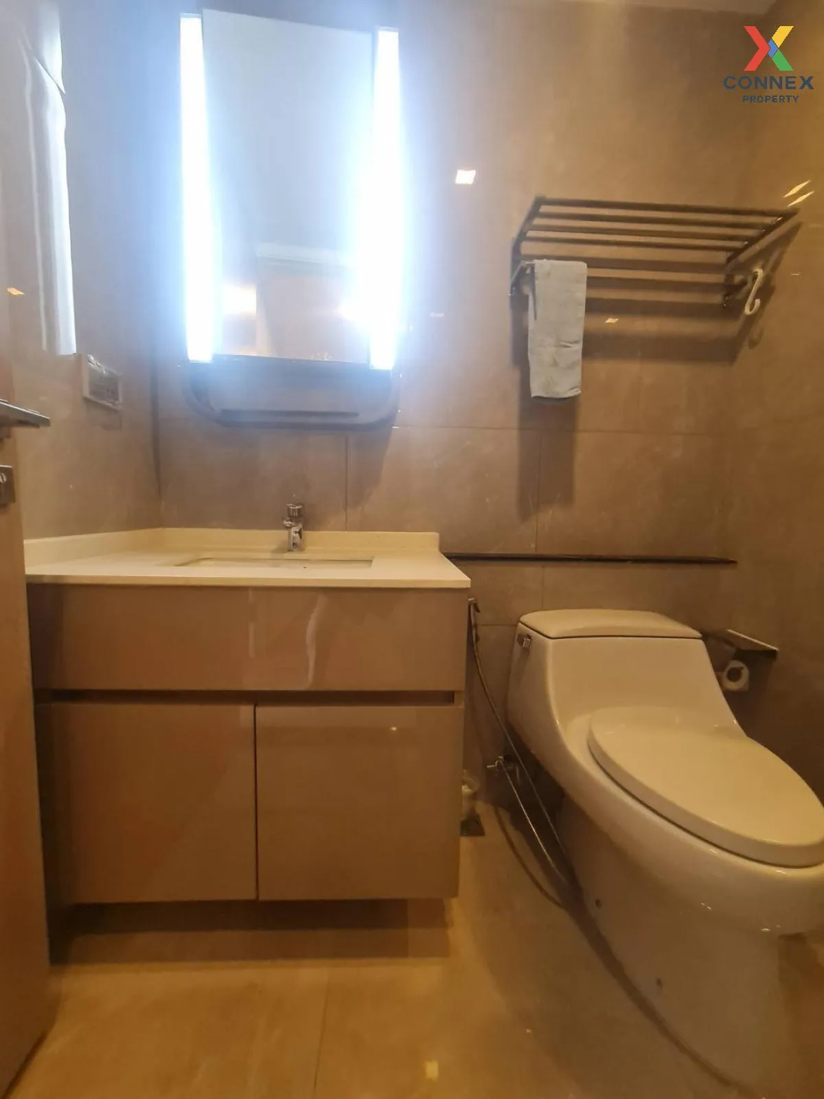 ขายคอนโด  วันไนน์ไฟว์ อโศก - พระราม 9 MRT-พระราม 9 ห้วยขวาง เขต ห ขายคอนโด  วันไนน์ไฟว์ อโศก - พระราม 9 MRT-พระราม 9 ห้วยขวาง เขต ห