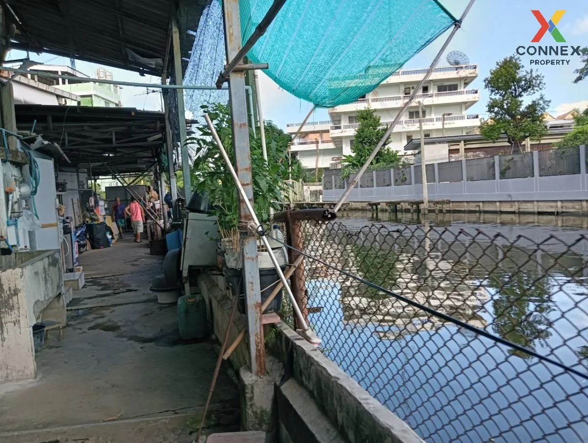 For Sale Aluminum factory Petchakasem soi 35-35/1 , wide frontage