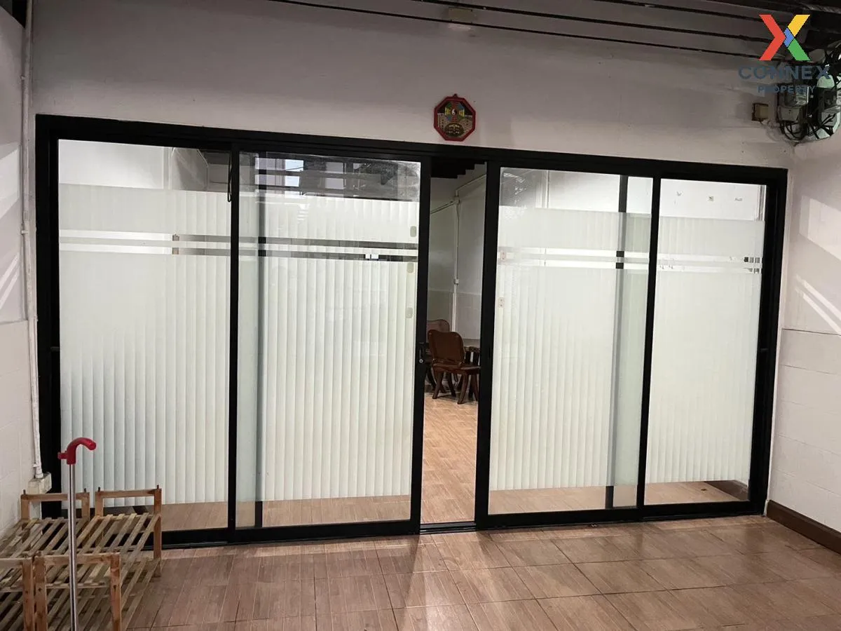 เช่าให้เช่าทาวน์เฮ้า ซอย วิภาวดีรังสิต 42 แยก 4 ลาดยาว เขต จตุจัก 3