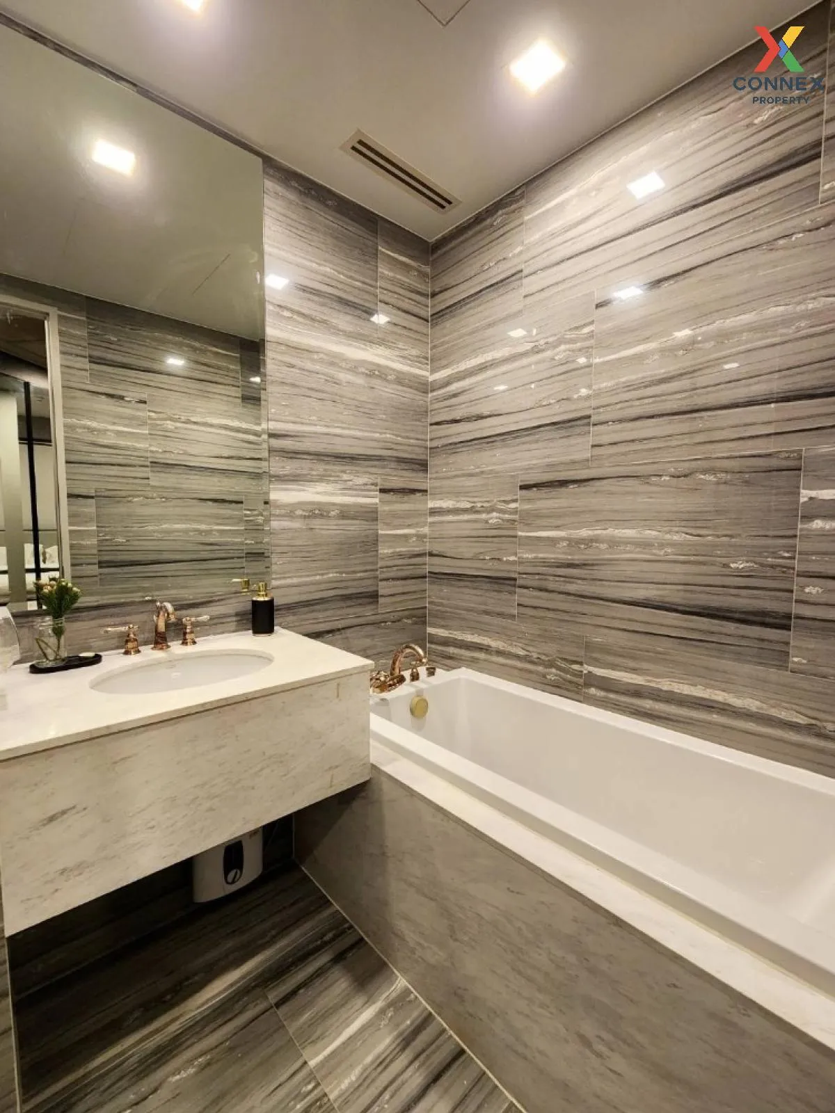 เช่าคอนโด  แอชตัน เรสซิเดนซ์ 41 BTS-พร้อมพงษ์ คลองตันเหนือ เขต วั