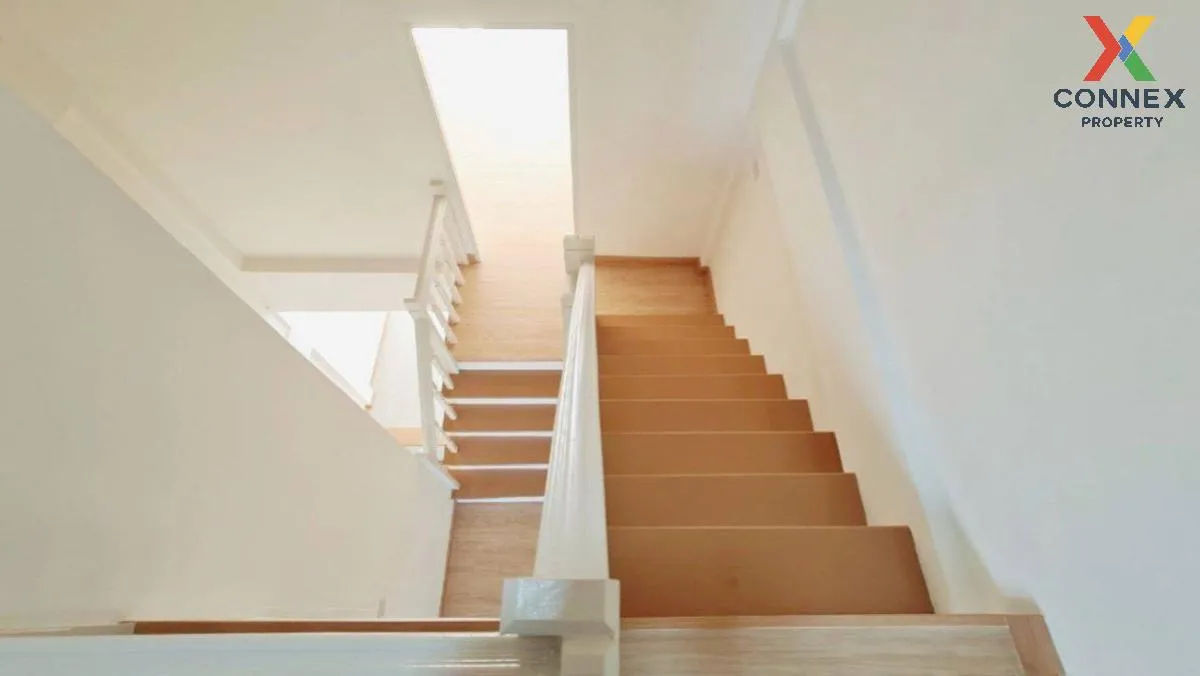 ขายทาวน์เฮ้าส์/ทาวน์โฮม  บ้านสวนศุภาวัฒน์ บ้านกลาง เมืองปทุมธานี  ขายทาวน์เฮ้าส์/ทาวน์โฮม  บ้านสวนศุภาวัฒน์ บ้านกลาง เมืองปทุมธานี