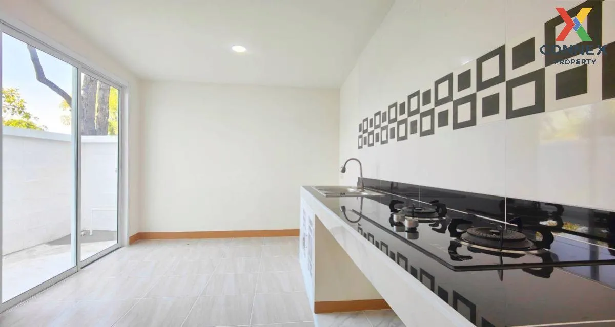 ขายทาวน์เฮ้าส์/ทาวน์โฮม  บ้านสวนศุภาวัฒน์ บ้านกลาง เมืองปทุมธานี  ขายทาวน์เฮ้าส์/ทาวน์โฮม  บ้านสวนศุภาวัฒน์ บ้านกลาง เมืองปทุมธานี