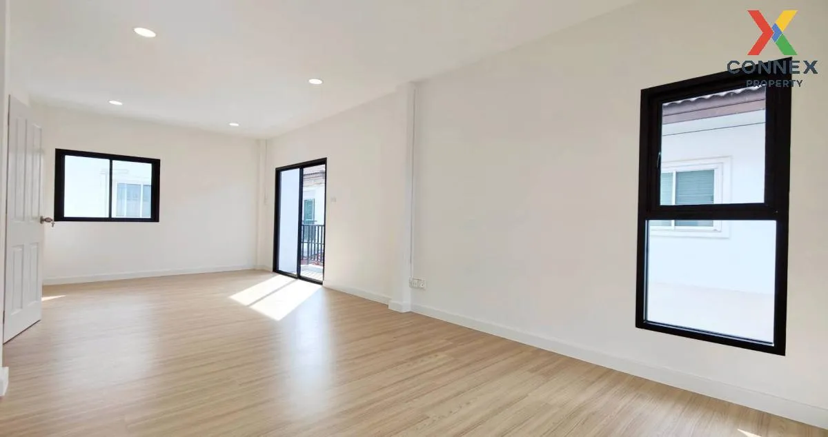 For Sale House , Baan Sap Muen Saen 2 , Ban Chang , Mueang Pathum