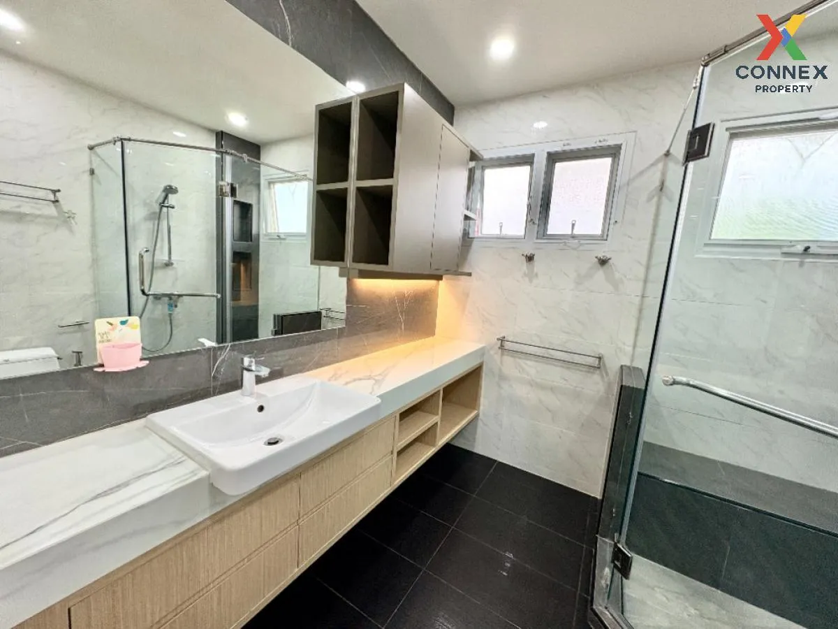 For Rent House , Nantawan Sathorn - Ratchaphruk , Bang Waek , Pha