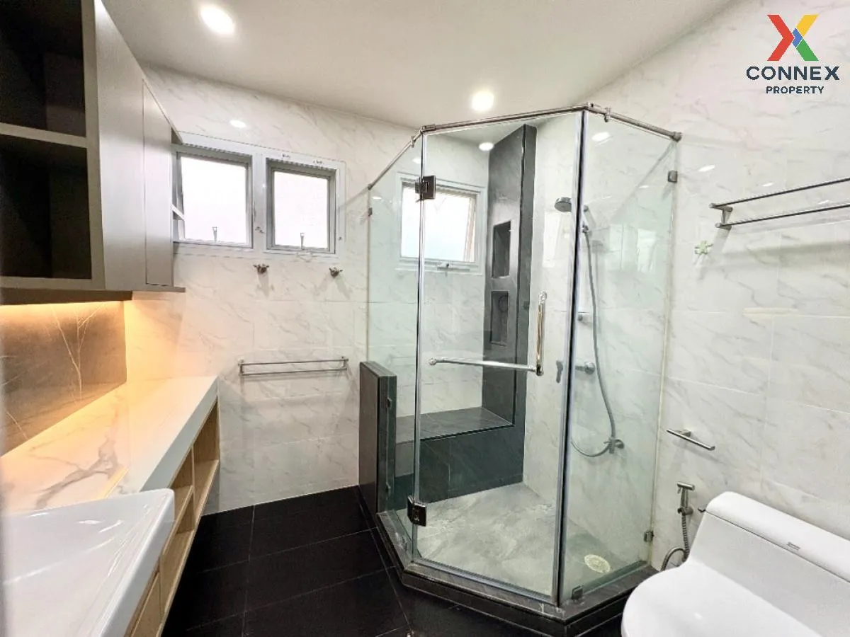 For Rent House , Nantawan Sathorn - Ratchaphruk , Bang Waek , Pha