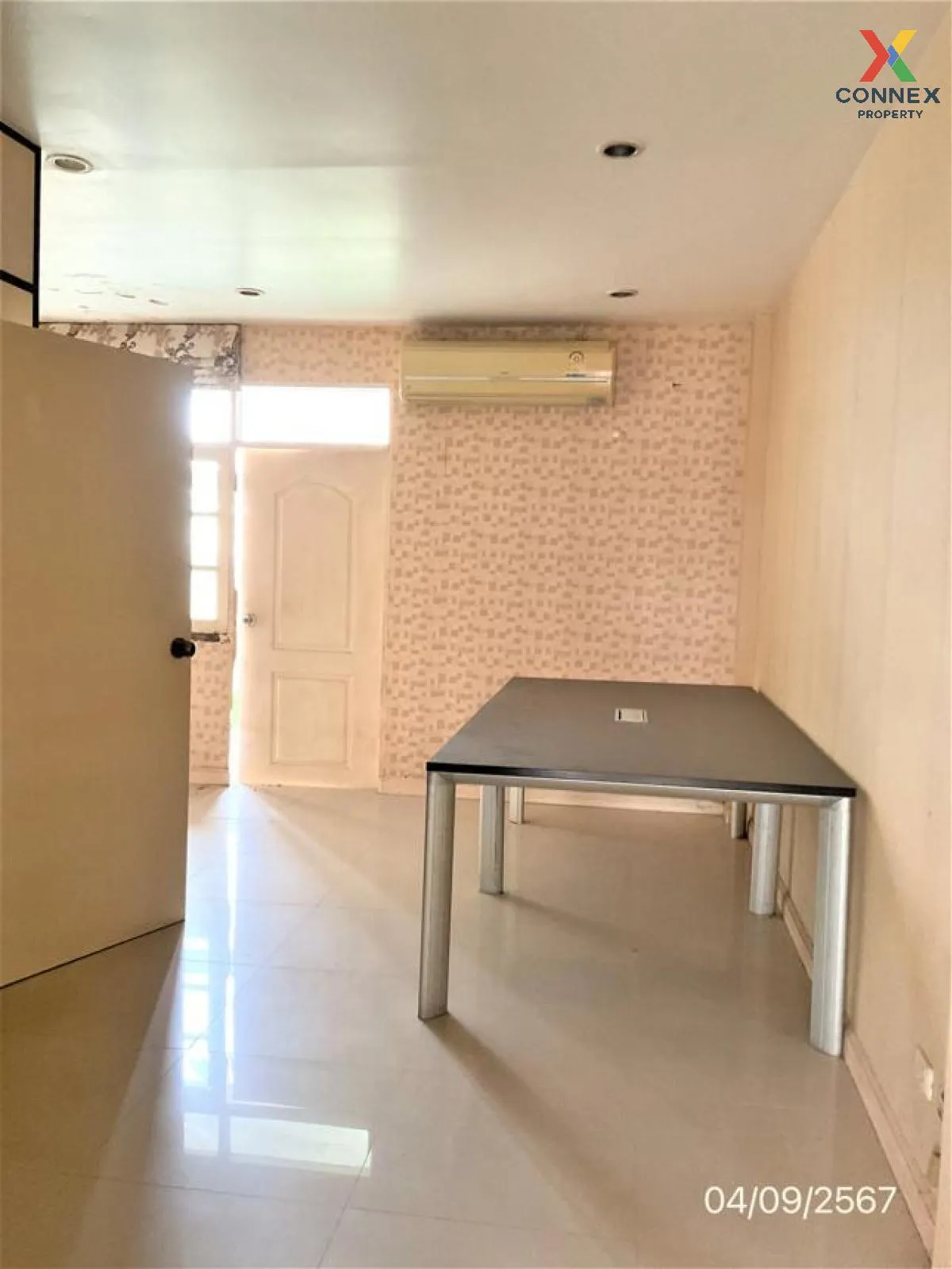For Sale Townhouse/Townhome  , The Paradise Chaengwattana 14 , MR