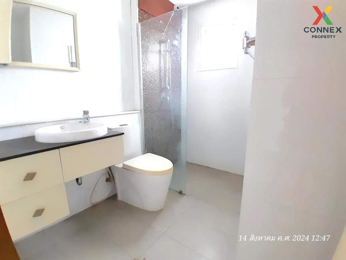 ขายทาวน์เฮ้าส์/ทาวน์โฮม  ดีลักซ์ ทาวน์ เลียบทางด่วน-รามอินทรา ท่า ขายทาวน์เฮ้าส์/ทาวน์โฮม  ดีลักซ์ ทาวน์ เลียบทางด่วน-รามอินทรา ท่า