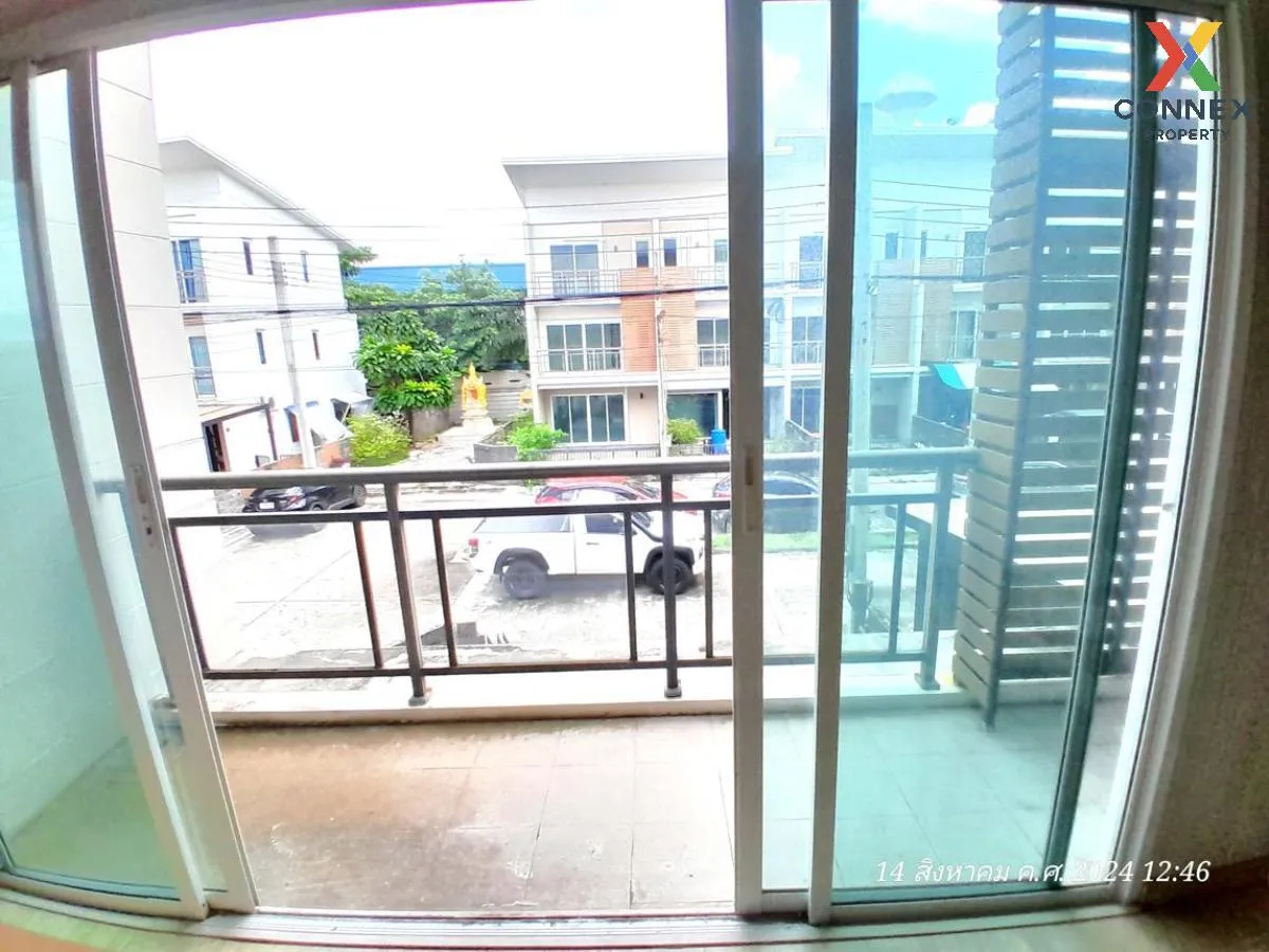 ขายทาวน์เฮ้าส์/ทาวน์โฮม  ดีลักซ์ ทาวน์ เลียบทางด่วน-รามอินทรา ท่า ขายทาวน์เฮ้าส์/ทาวน์โฮม  ดีลักซ์ ทาวน์ เลียบทางด่วน-รามอินทรา ท่า