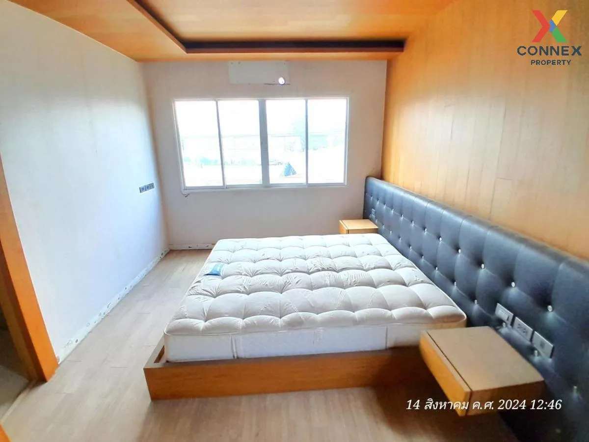 ขายทาวน์เฮ้าส์/ทาวน์โฮม  ดีลักซ์ ทาวน์ เลียบทางด่วน-รามอินทรา ท่า ขายทาวน์เฮ้าส์/ทาวน์โฮม  ดีลักซ์ ทาวน์ เลียบทางด่วน-รามอินทรา ท่า