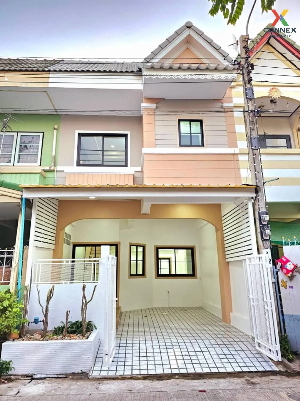 For Sale Townhouse/Townhome  , Buathongthani , Bang Bua Thong , B 2