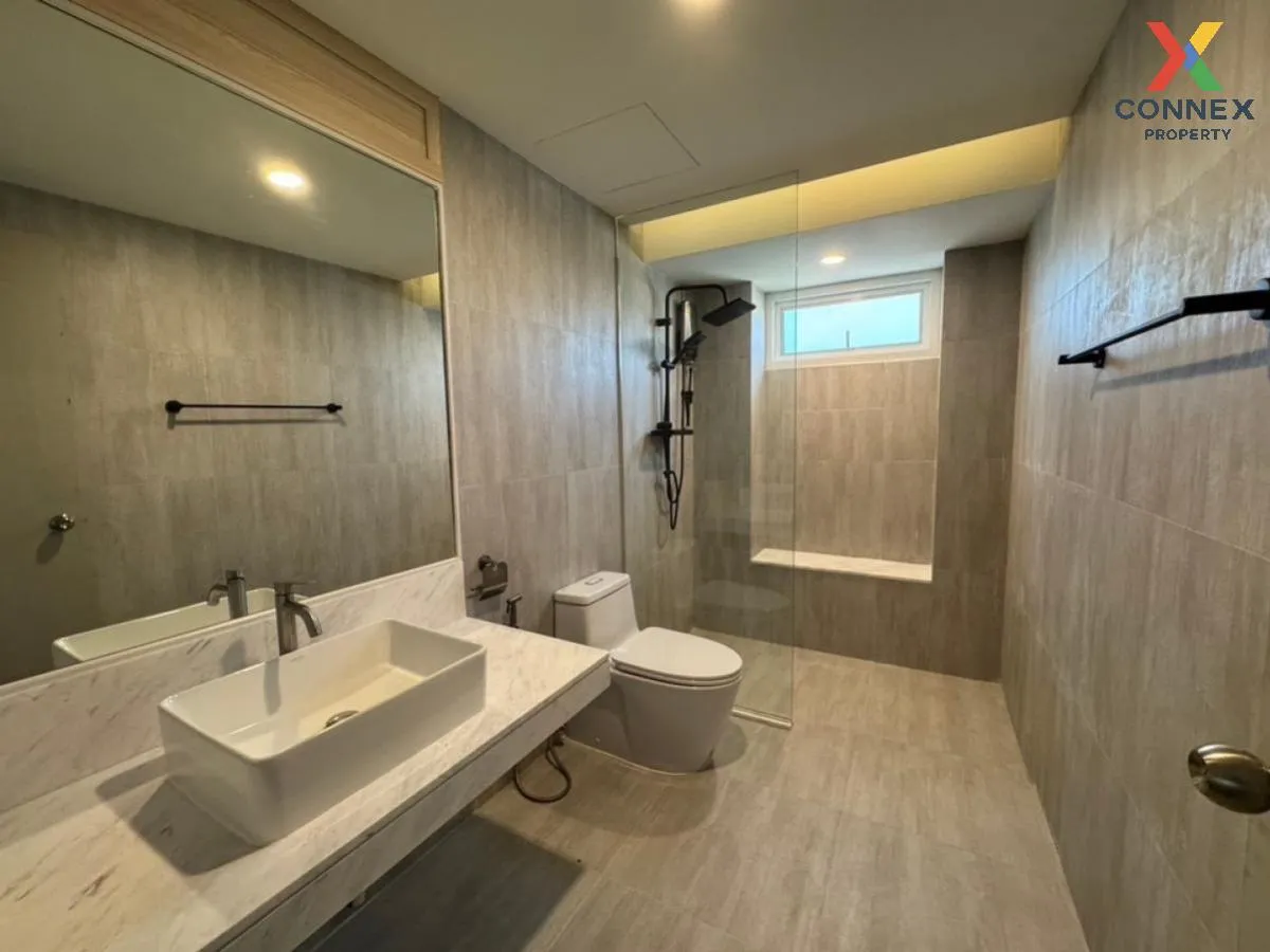 ขายคอนโด  ริเวอร์ไซด์ วิลล่า คอนโดมิเนียม 1 วิวสวย วิวแม่น้ำ บางโ