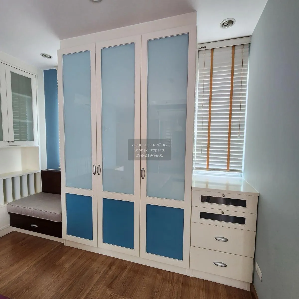 For Sale Condo , Supalai Park Kaset , corner unit , wide frontage