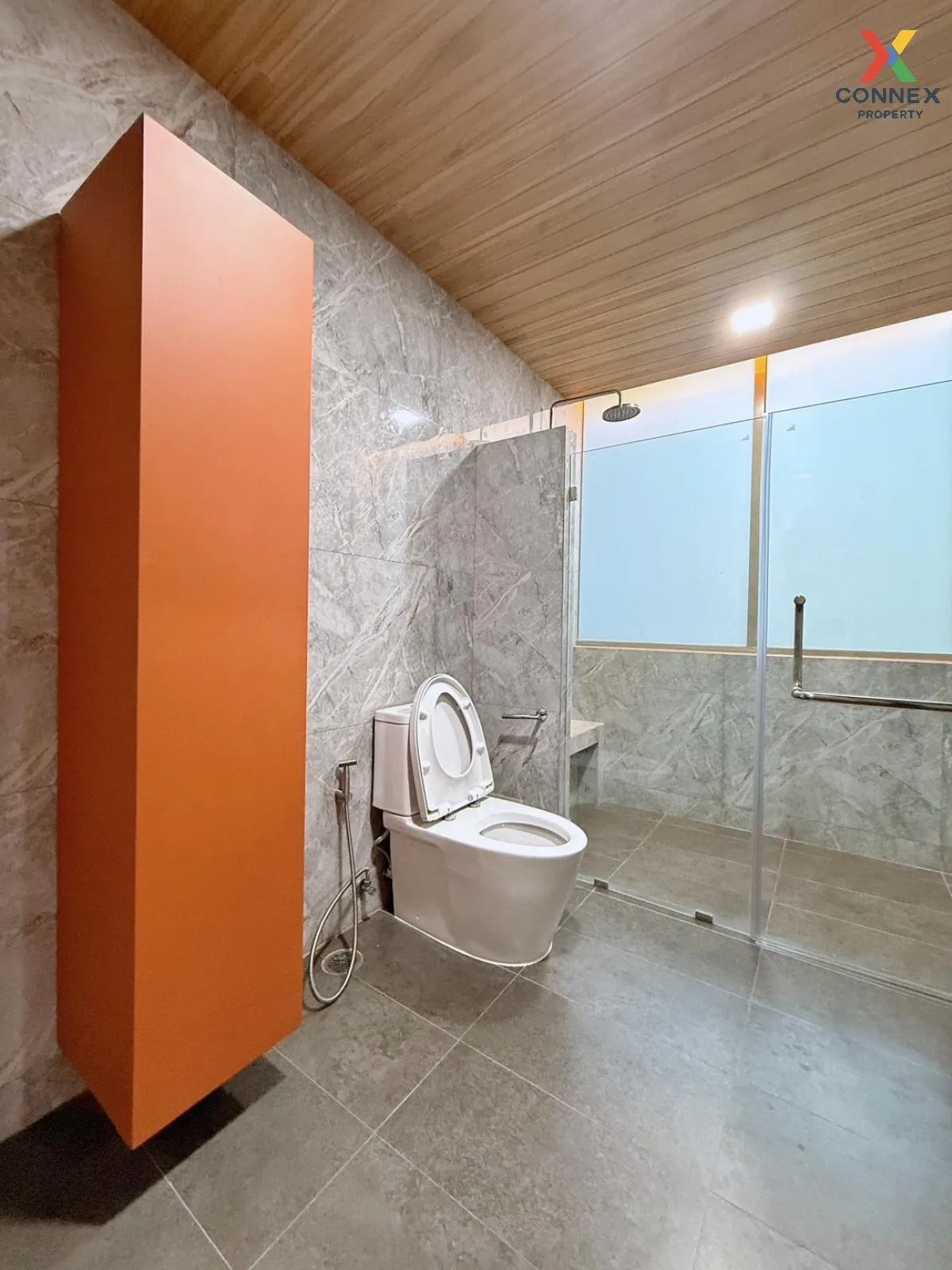 เช่าคอนโด  ไฟคัส เลน BTS-พระโขนง พระโขนง เขต คลองเตย กรุงเทพ CX-1