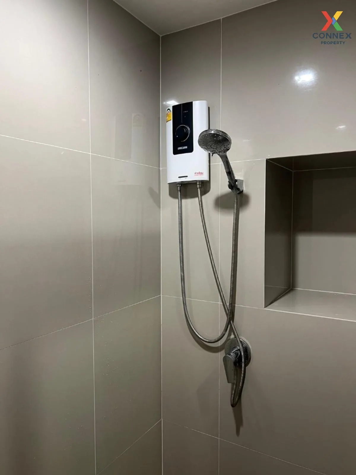 เช่าคอนโด  เดอะ เบส เพชรบุรี - ทองหล่อ MRT-เพชรบุรี บางกะปิ เขต ห