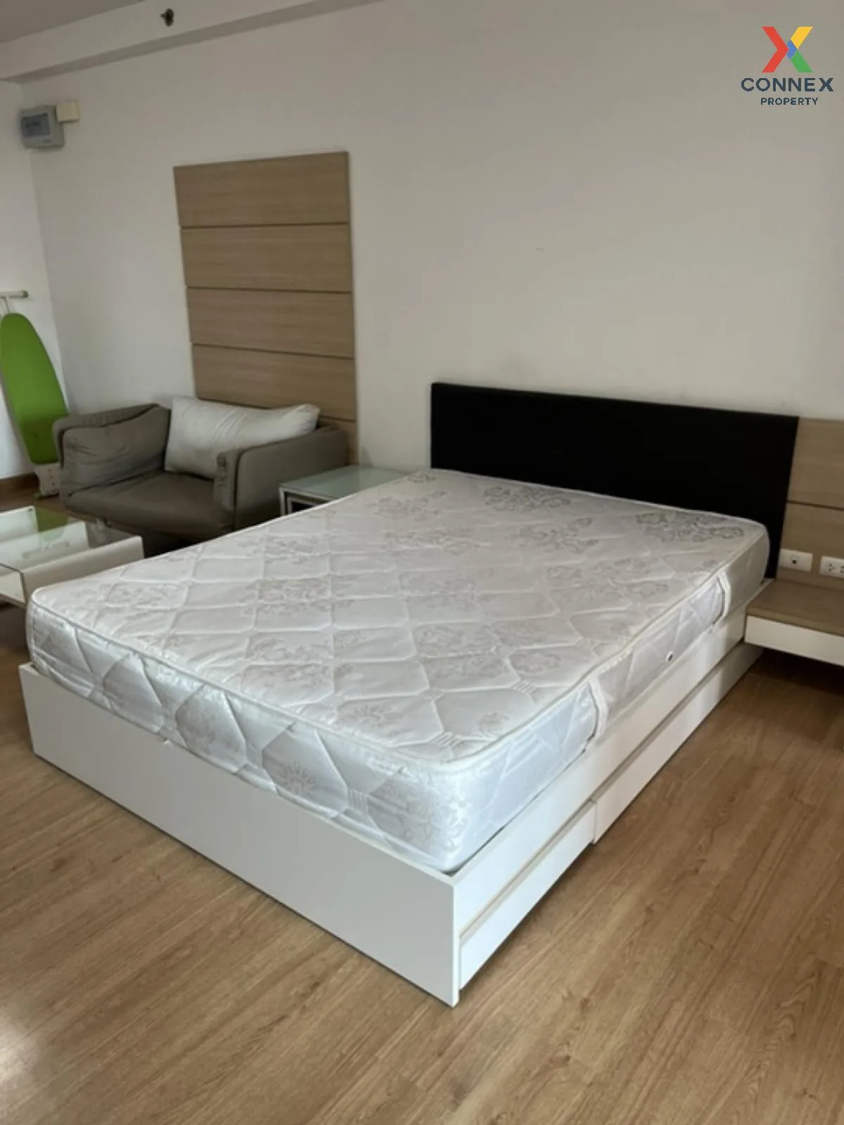 เช่าคอนโด  ศุภาลัย ปาร์ค เอกมัย - ทองหล่อ BTS-เอกมัย บางกะปิ เขต  1