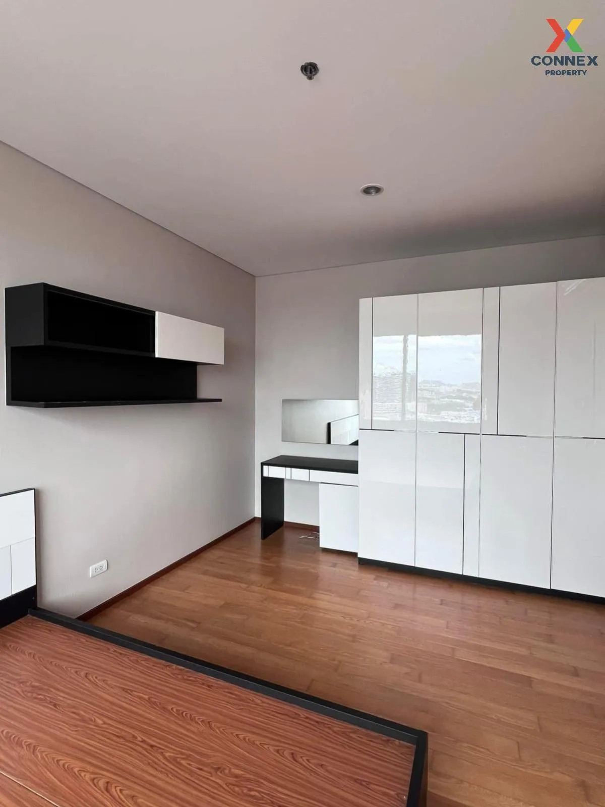 เช่าคอนโด  วิลล่า สาทร BTS-กรุงธนบุรี คลองต้นไทร เขต คลองสาน กรุง