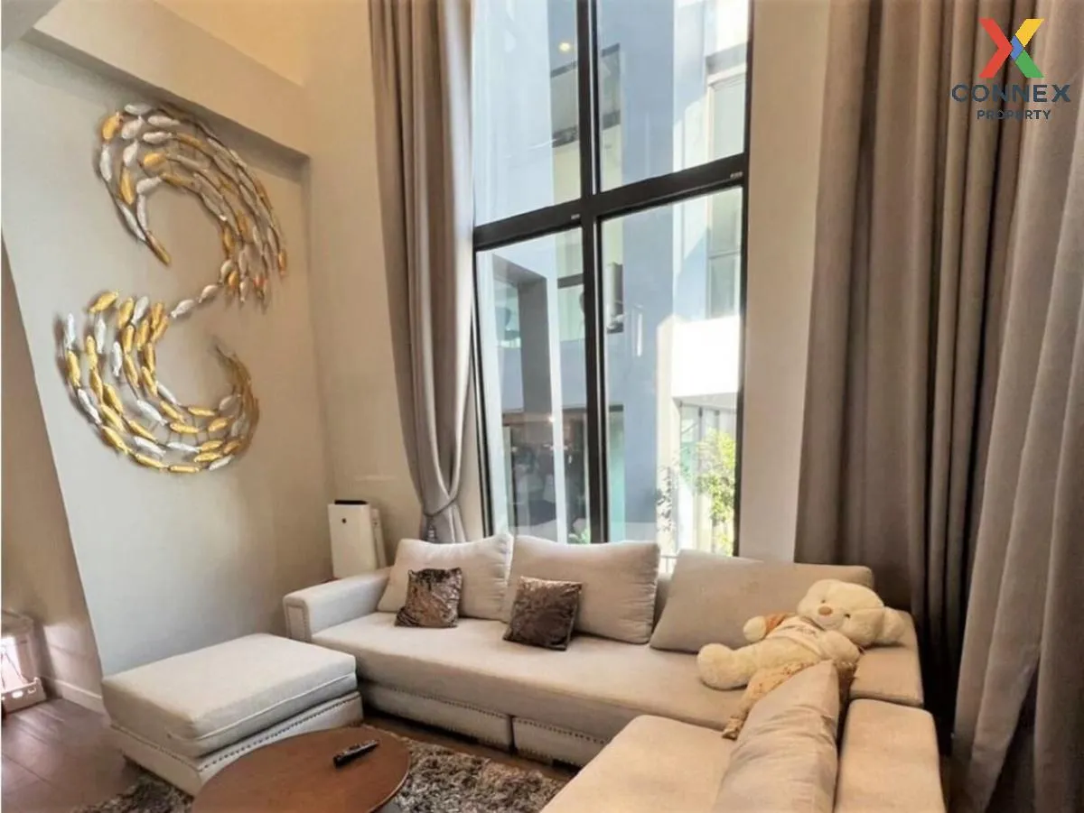 For Sale House , Baan Klang Muang Classe Ekkamai - Ramintra , Lat