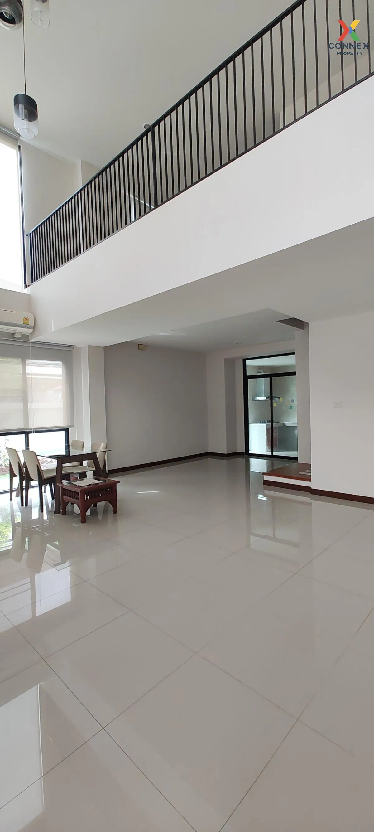 ขายทาวน์โฮม 3.5 ชั้น 250 ตรม. ซอย ลาดพร้าว 25 แยก 2  แขวงจันทรเกษ ขายทาวน์โฮม 3.5 ชั้น 250 ตรม. ซอย ลาดพร้าว 25 แยก 2  แขวงจันทรเกษ 4