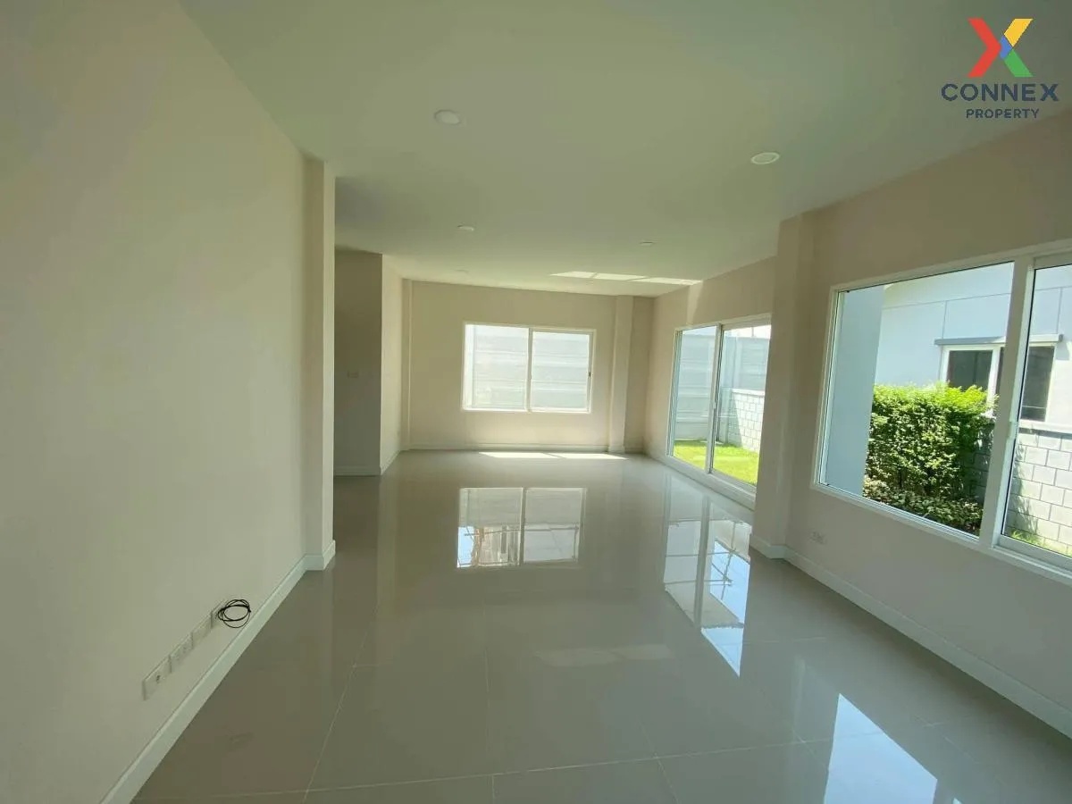 For Rent House , CENTRO Bangna - Wongwaen , Dok Mai , Prawet , Ba