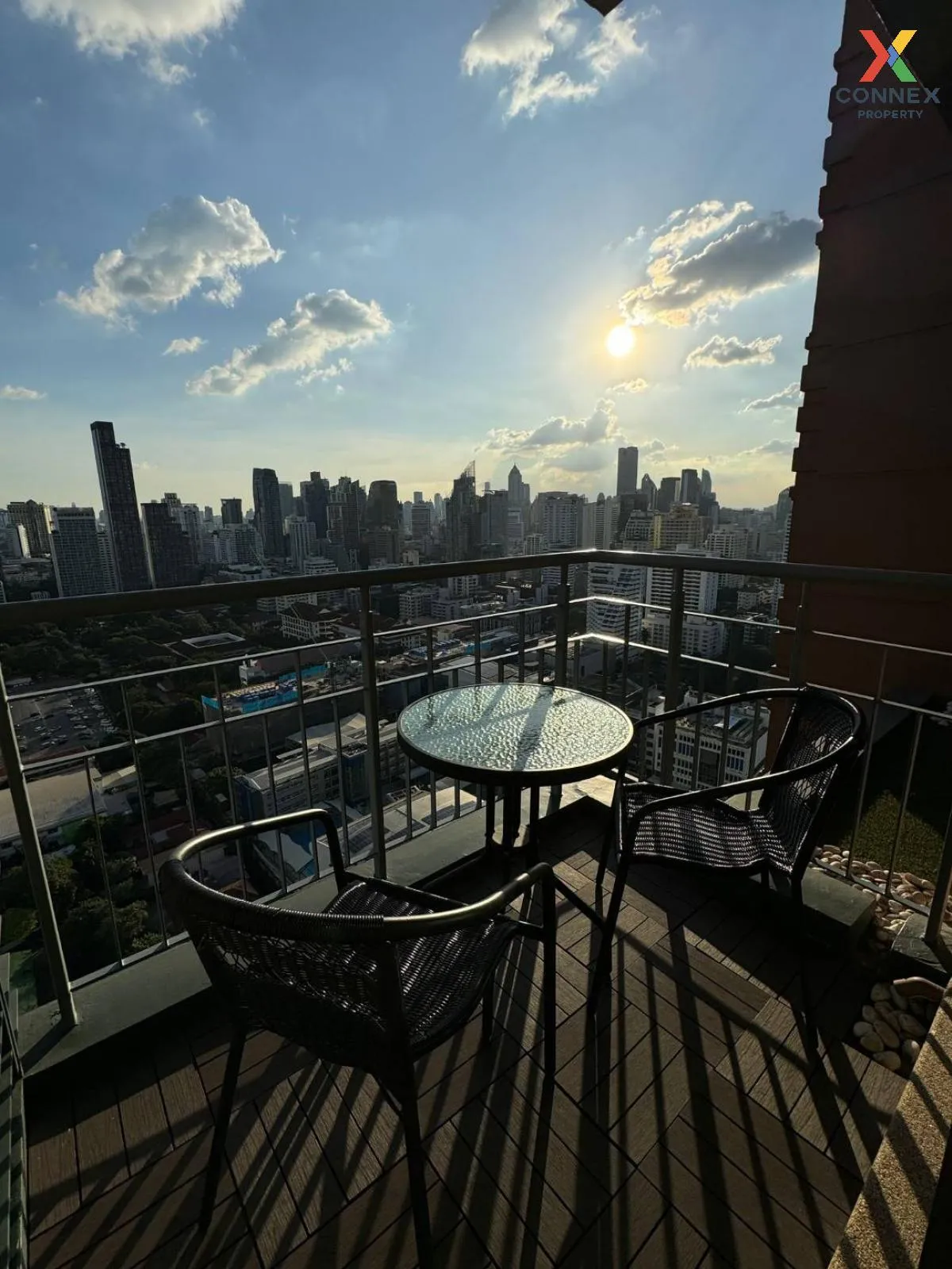 เช่าคอนโด  วิลล่า อโศก MRT-เพชรบุรี มักกะสัน เขต ราชเทวี กรุงเทพ 