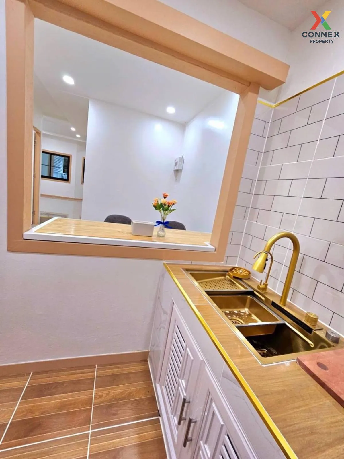 ขายทาวน์เฮ้าส์/ทาวน์โฮม  บัวทองธานี รีโนเวทใหม่ บางบัวทอง บางบัวท