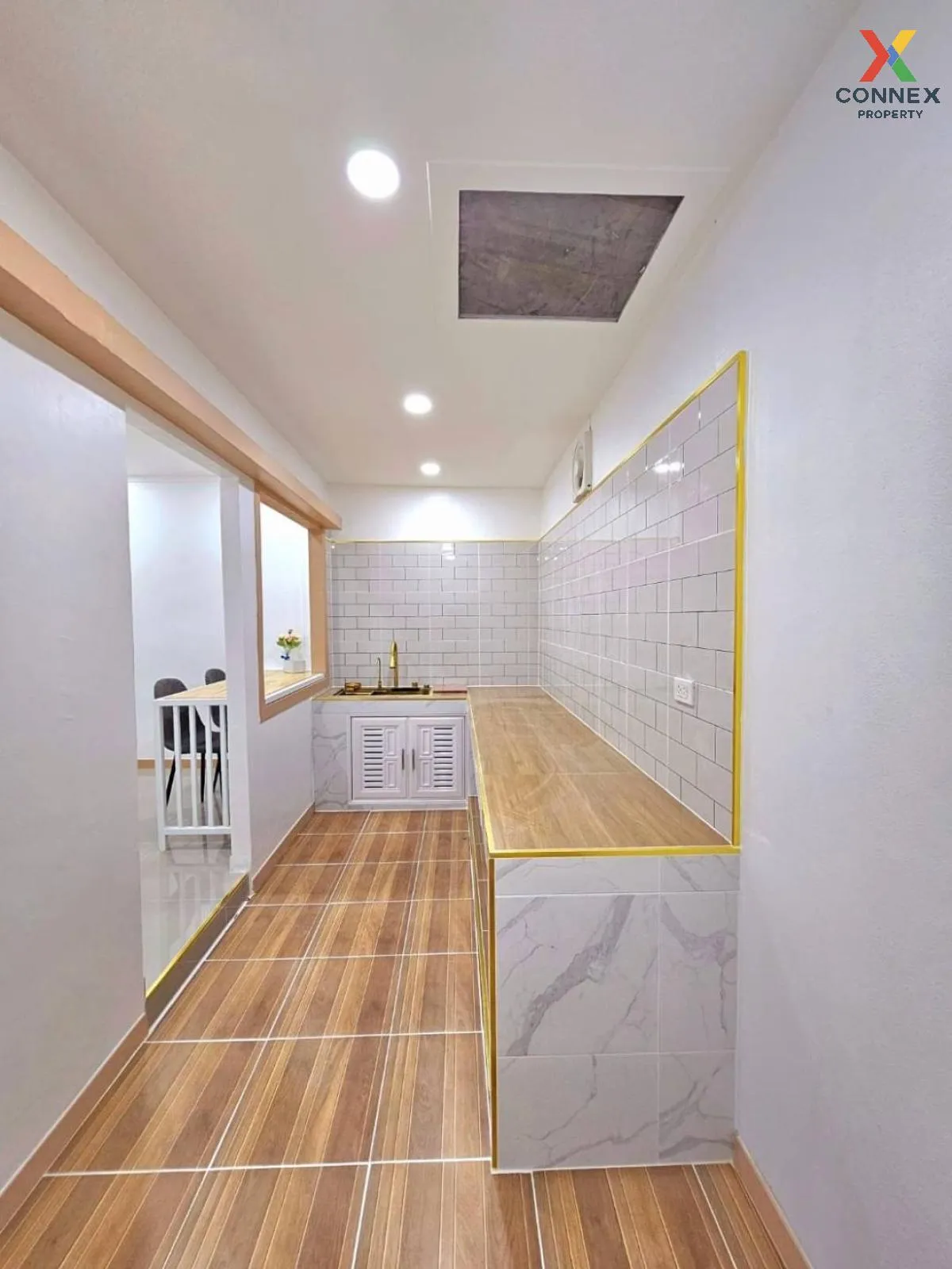 ขายทาวน์เฮ้าส์/ทาวน์โฮม  บัวทองธานี รีโนเวทใหม่ บางบัวทอง บางบัวท