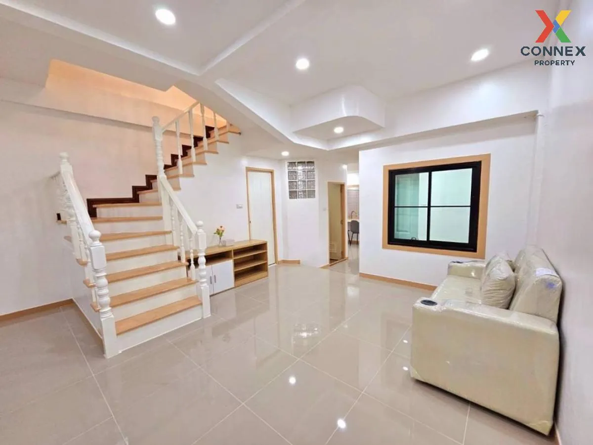 ขายทาวน์เฮ้าส์/ทาวน์โฮม  บัวทองธานี รีโนเวทใหม่ บางบัวทอง บางบัวท