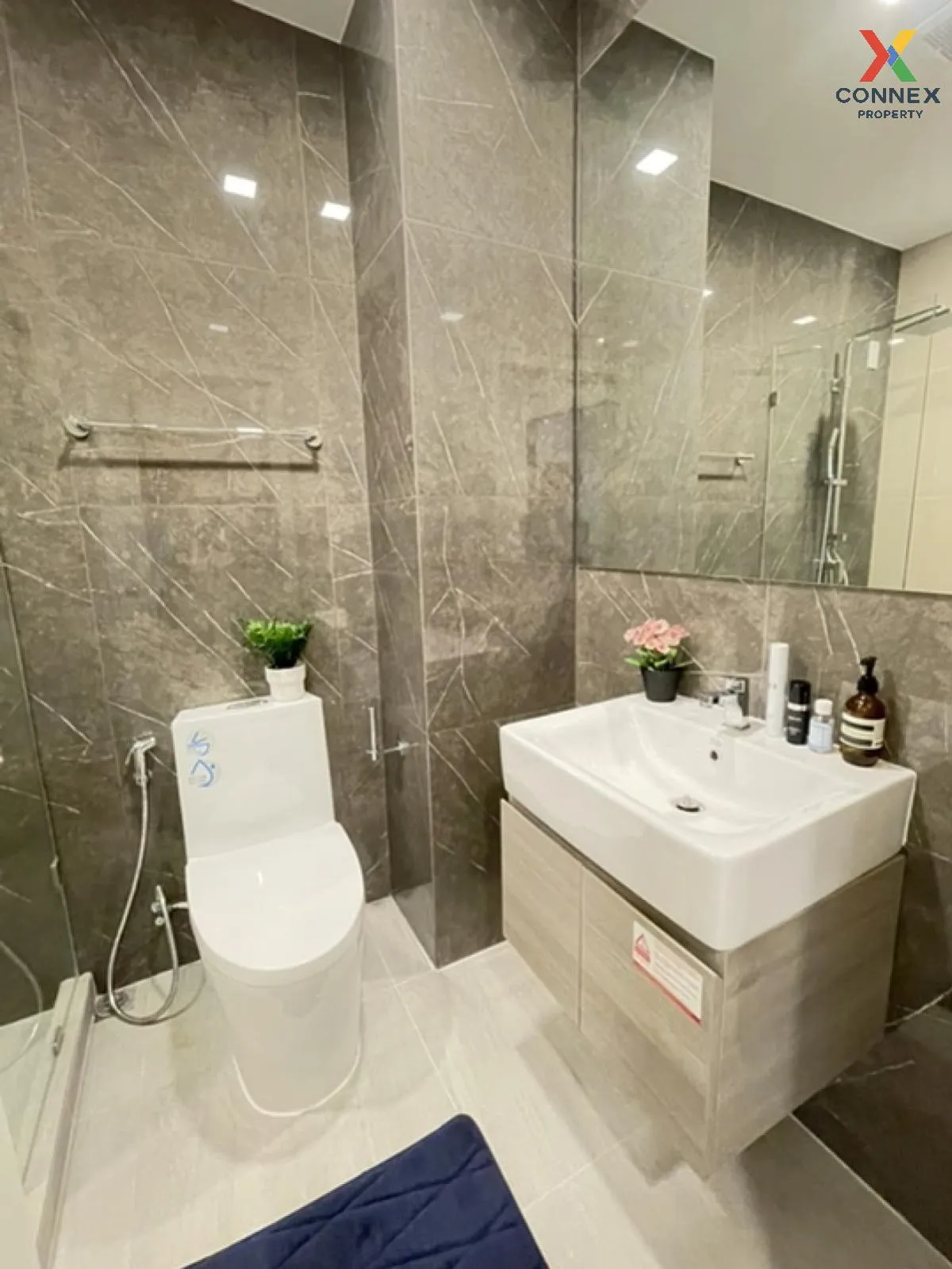 For Rent Condo , The Tree Pattanakarn - Ekkamai , ARL-Ramkhamhaen 4