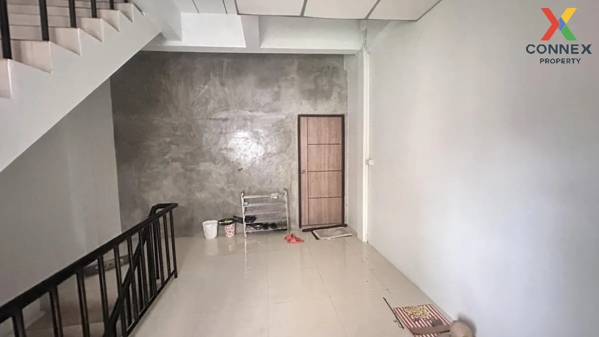 For Sale Commercial Building , Baan Chao Far , wide frontage , ne 4