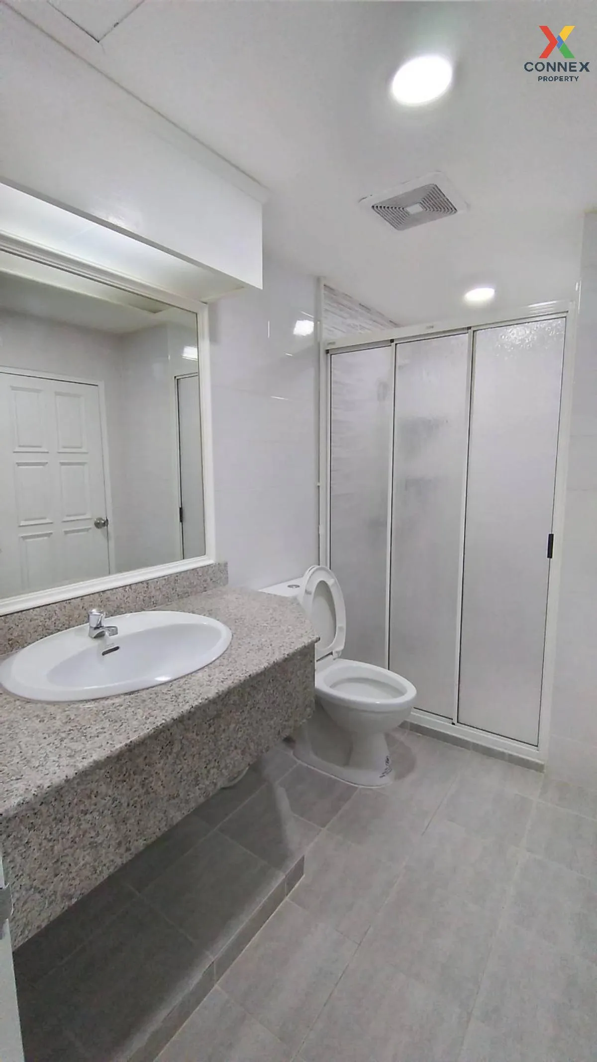 เช่าคอนโด  ฟิฟตี้ ฟิฟท์ ทาวเวอร์ ทองหล่อ BTS-ทองหล่อ คลองเตยเหนือ เช่าคอนโด  ฟิฟตี้ ฟิฟท์ ทาวเวอร์ ทองหล่อ BTS-ทองหล่อ คลองเตยเหนือ