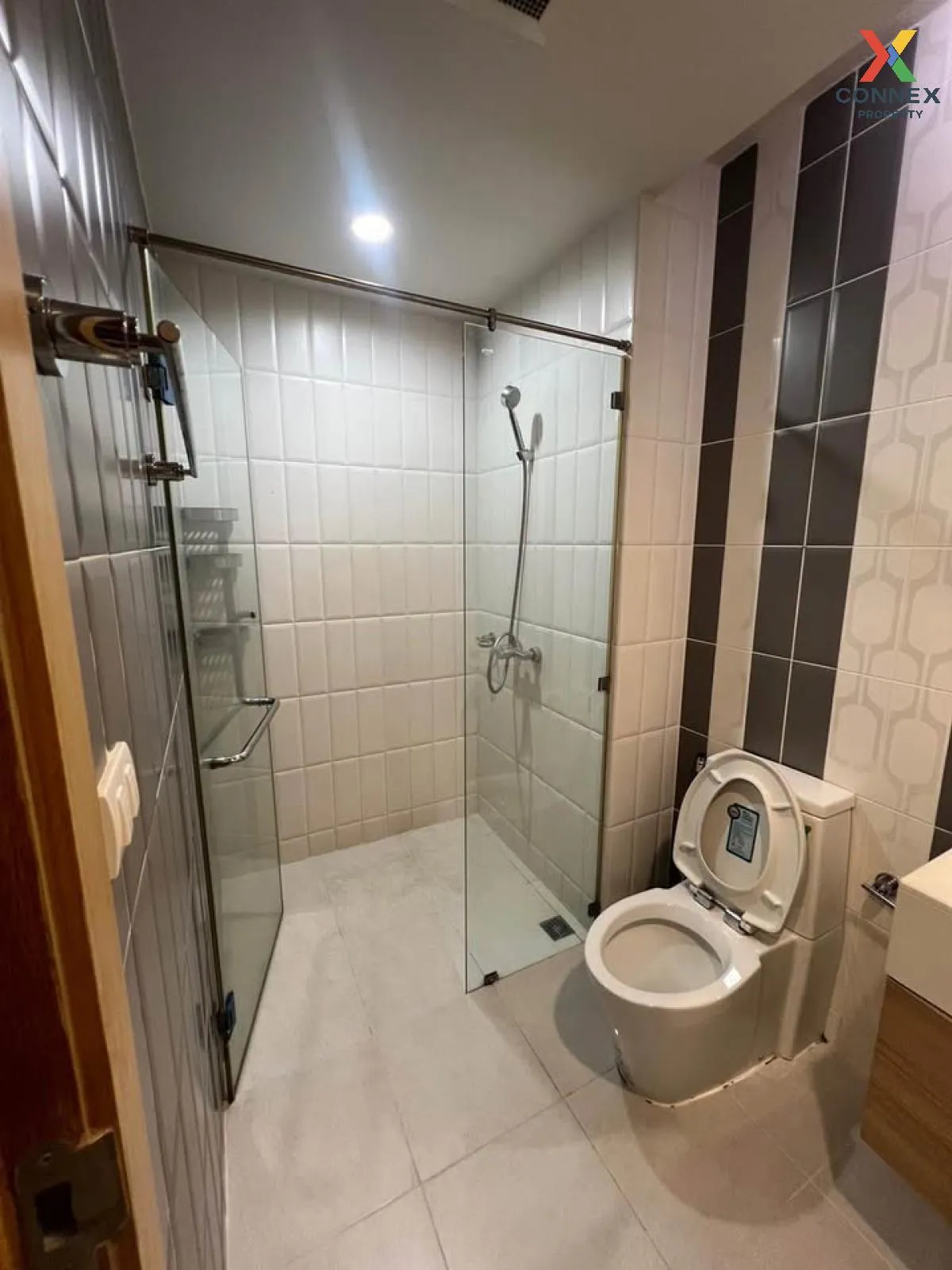 เช่าคอนโด  เซอร์เคิล คอนโดมิเนียม MRT-เพชรบุรี ถนนเพชรบุรี เขต รา