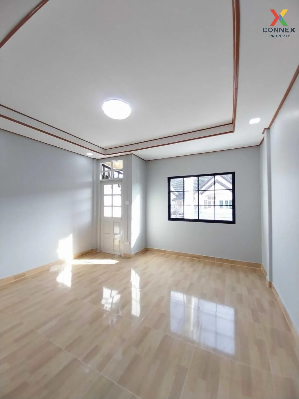 For Sale Townhouse/Townhome  , Baan Sena villa 8 , newly renovate For Sale Townhouse/Townhome  , Baan Sena villa 8 , newly renovate